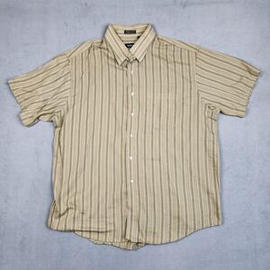 Van Heusen Wrinkle Free Button Up Shirt Men's XL Green Striped Short Sleeve